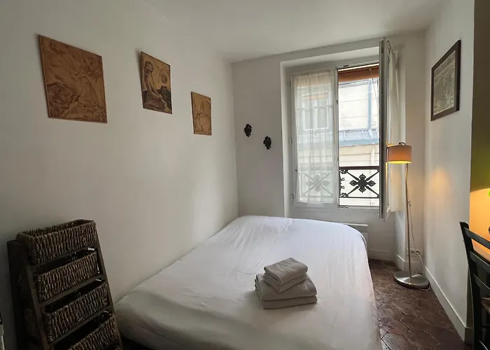 Apartman Typical Marais 3 Bedroom - Beaubourg *