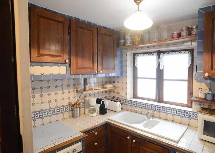 Daire Typical Marais 3 Bedroom - Beaubourg *