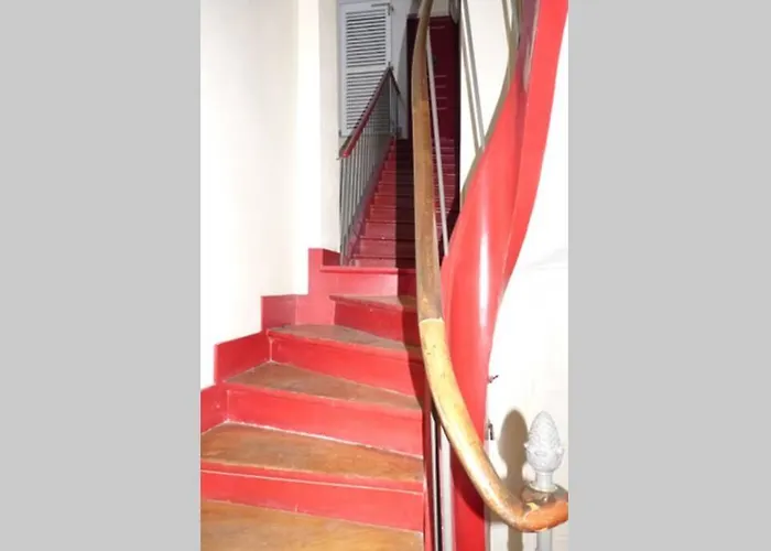 Typical Marais 3 Bedroom - Beaubourg Lägenhet *